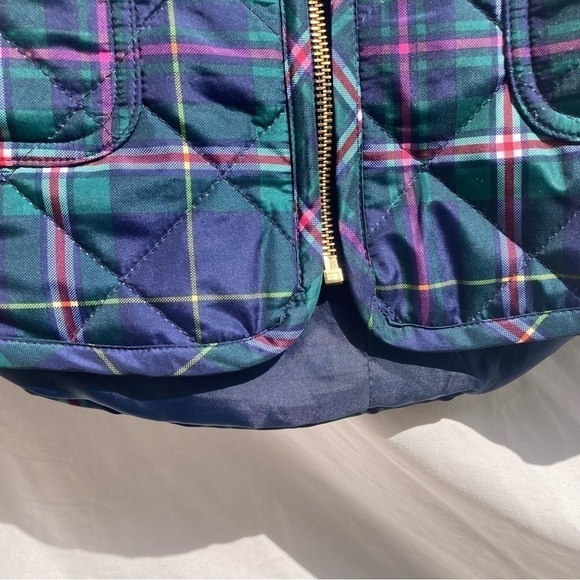 Crown & Ivy green plaid quilted vest, size medium - Picture 6 of 9